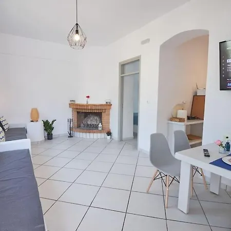Holiday home Bougain-villa *